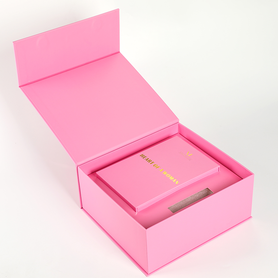 Rose de luxe personnalisé avec - Luxury Skincare Gift Box avis et prix